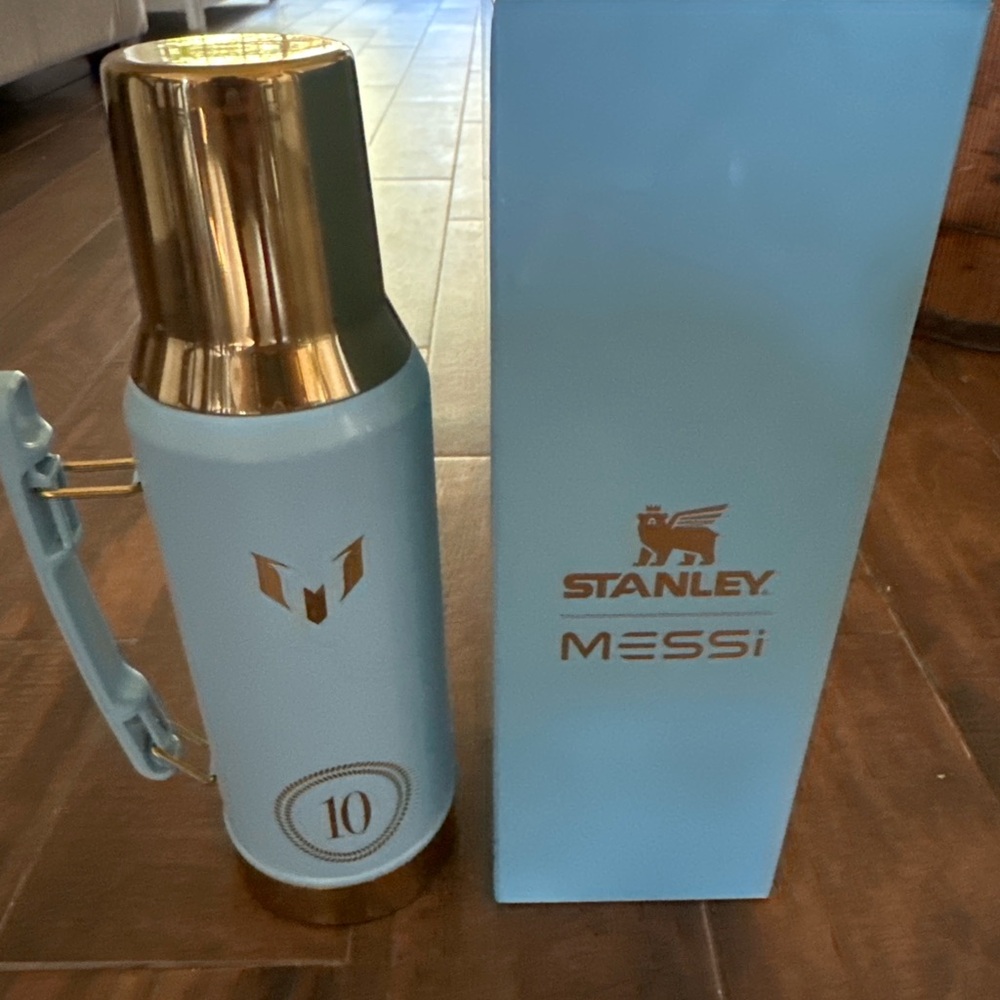Messi Stanley mate system NIB